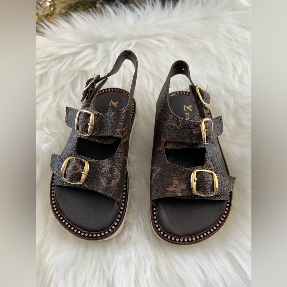 Boujee sandals